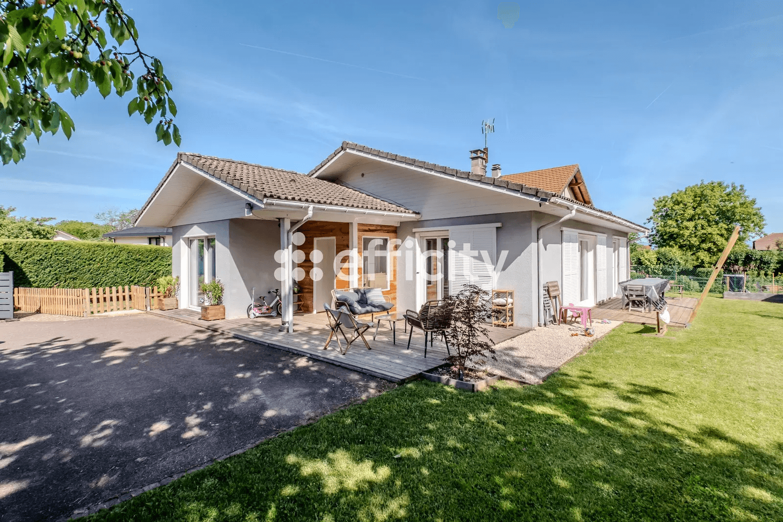 Maison 120m² à Brenthonne